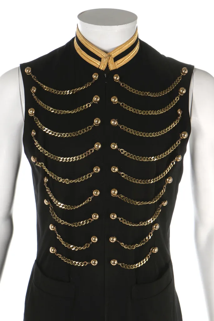 © Kerry Taylor Auctions