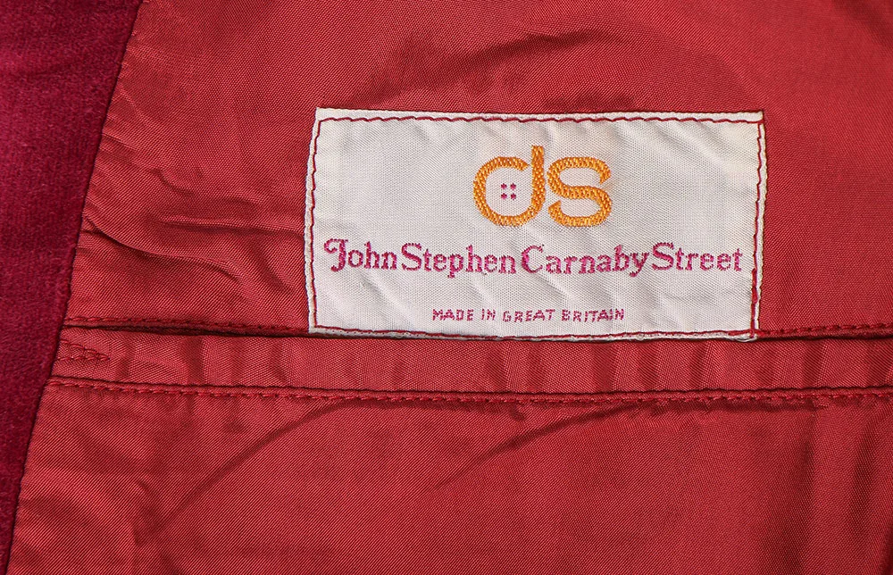 © Kerry Taylor Auctions