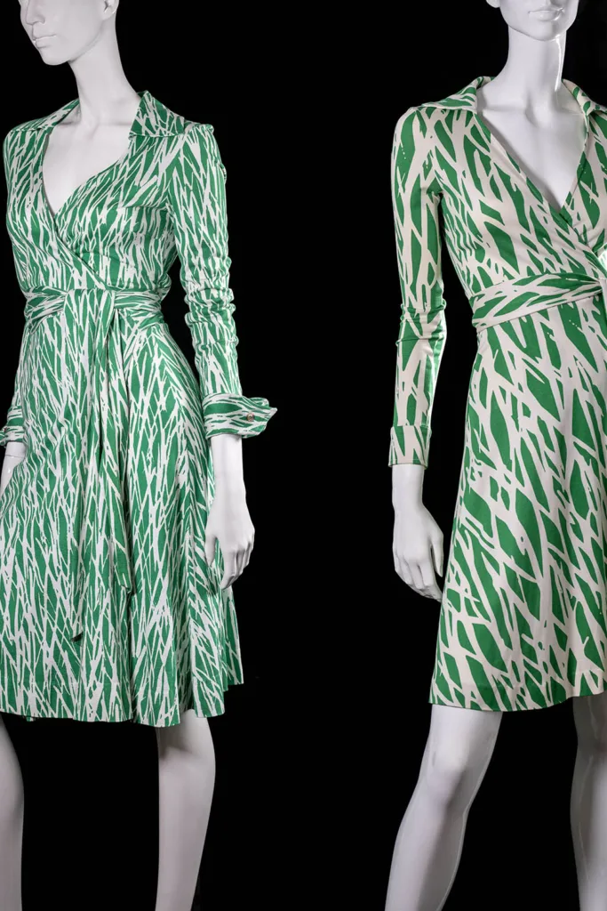 Diane von Furstenberg, Robe de jersey de soie imprimé, Musée Mode & Dentelle © E.Gomez