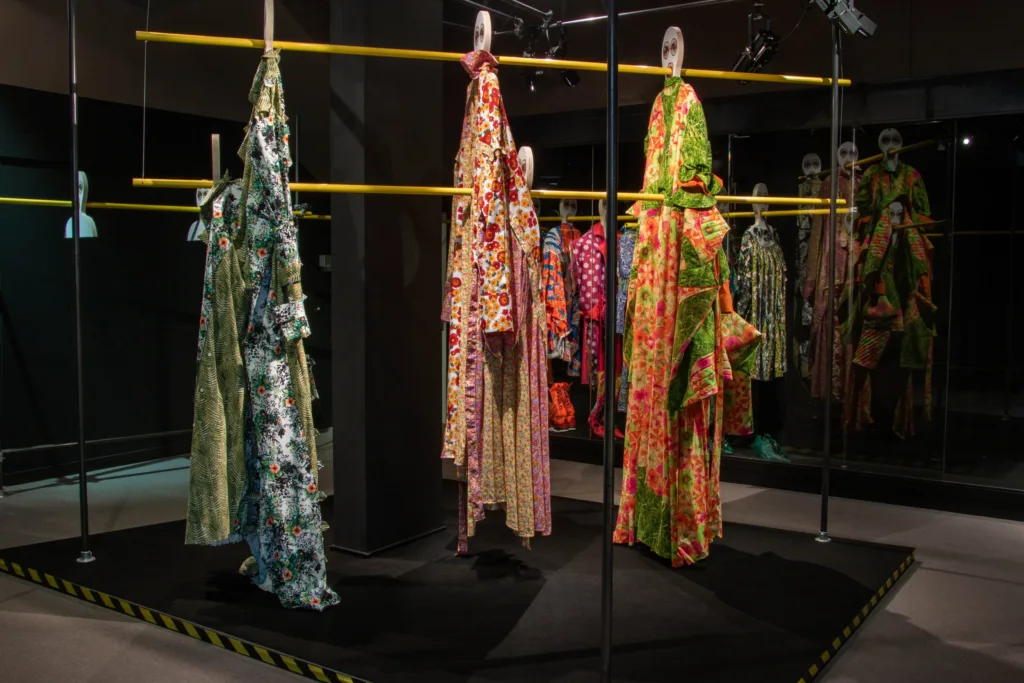 Exposition LOL by La Cambre Mode[s]_Musee Mode & Dentelle ©V.Gineste