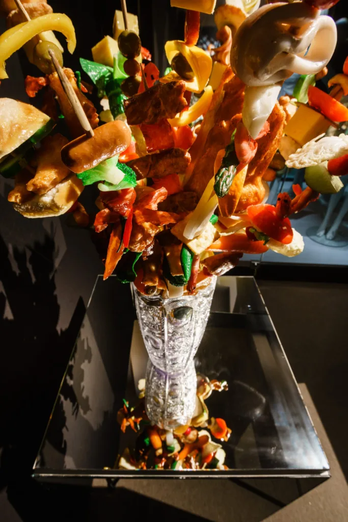 Exposition Reflection by Jean-Paul Lespagnard_Musee Mode & Dentelle ©Actions et Services