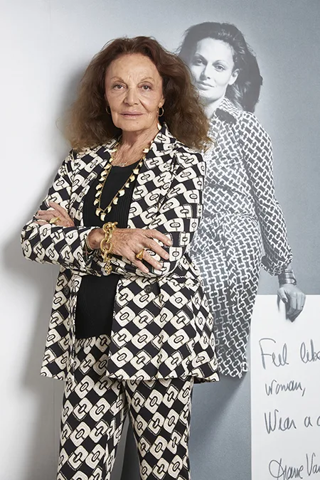 Diane von Furstenberg in de tentoonstelling ©E. Laurent
