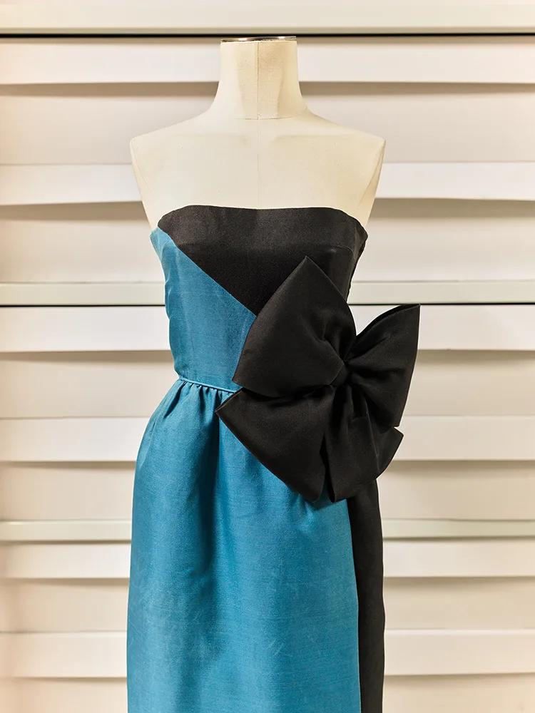 Jules François Crahay, Artiste, Lanvin haute couture P/E 1980 © Louis Kerckhof